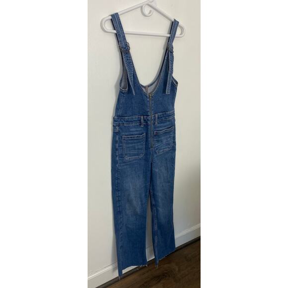 Women AEO American Eagle Flare Overalls cotton denim jean full-length, 8-long - Picture 3 of 6